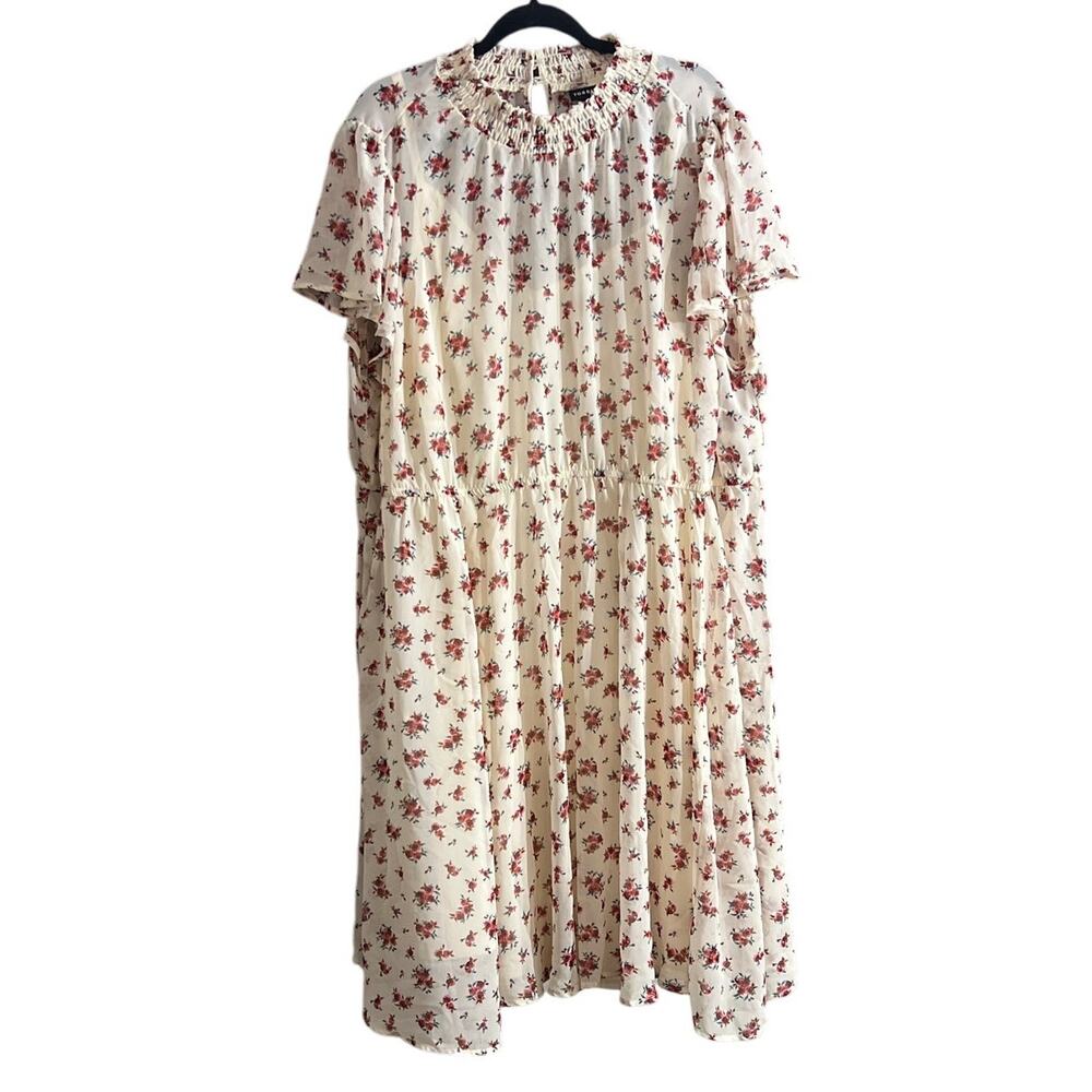 Torrid Women's Plus Size Rose Floral Mini Chiffon Smocked Dress Size 4 4X New - Picture 2 of 8
